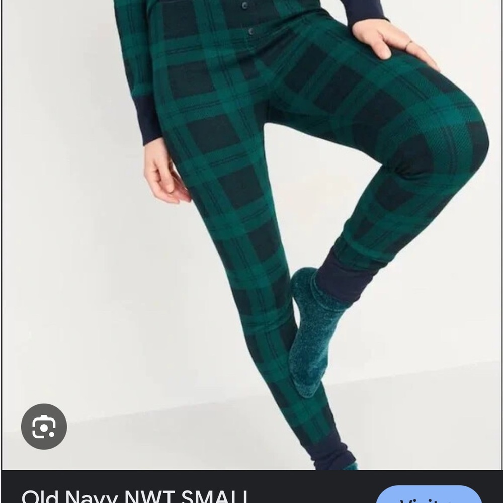 Old Navy Kids Green and Black Plaid Leggings